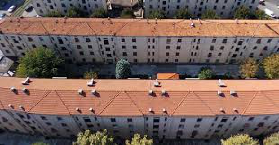 Incostituzionale la legge sulle case popolari della Lombardia.