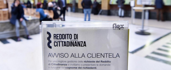 Residenza decennale e reddito di cittadinanza. Nota del Ministero del Lavoro.
