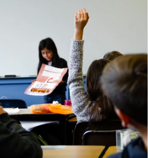 Presentazione: Rapporto ISMU su alunni con background migratorio in Italia, le opportunità oltre gli ostacoli: l’esperienza torinese