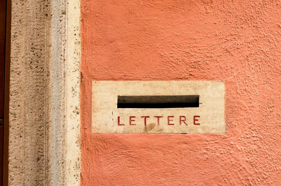 Lavoro Poste Italiane: posizioni aperte a Torino per operatori/trici di sportello lingua araba