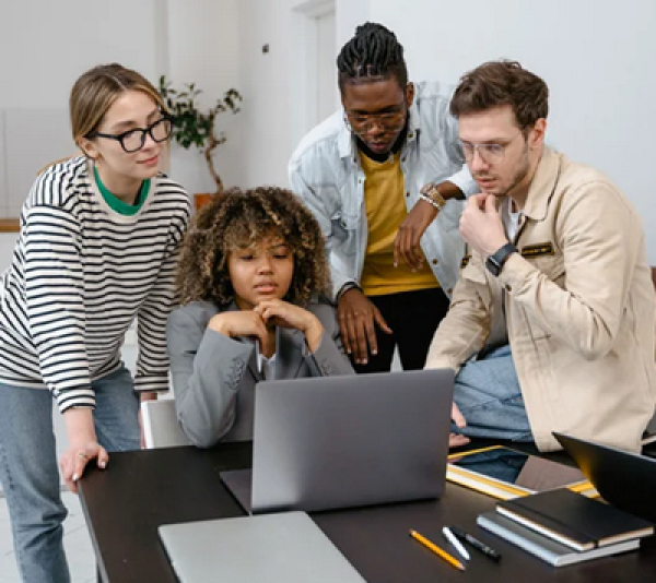 Slide 18/11 | Tipologie di permessi di soggiorno e implicazioni per il mercato del lavoro | Fatti RiConoscere! 3